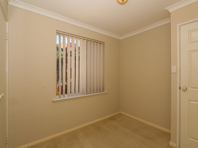 2/201 Glen Iris Dr, Jandakot WA 6164