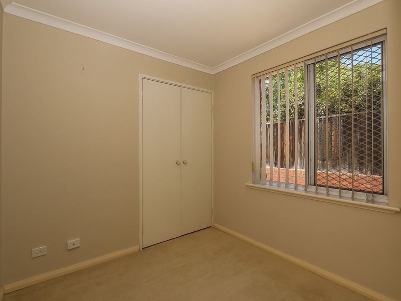 2/201 Glen Iris Dr, Jandakot WA 6164