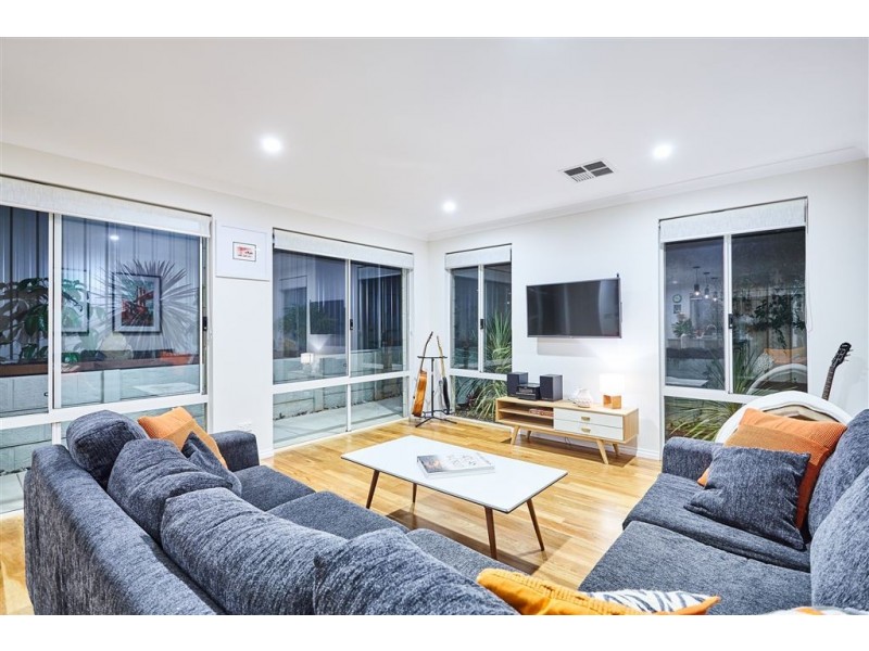 18A Tolley Court, Hamilton Hill WA 6163