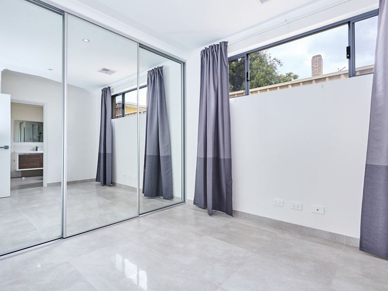 24A Ivermey Road, Hamilton Hill WA 6163