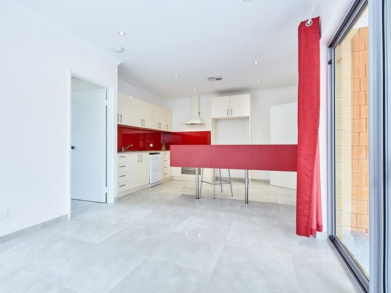 24A Ivermey Road, Hamilton Hill WA 6163