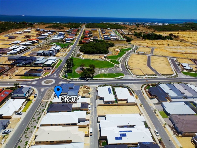 16 Rover Lane, Spearwood WA 6163