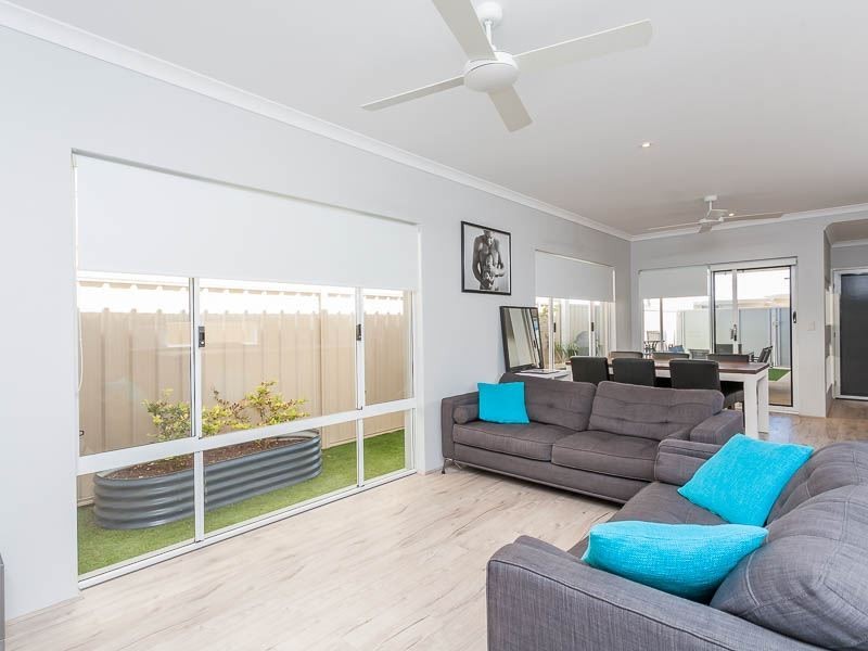 16 Rover Lane, Spearwood WA 6163