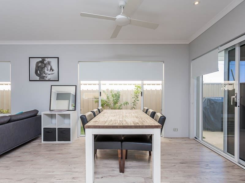 16 Rover Lane, Spearwood WA 6163