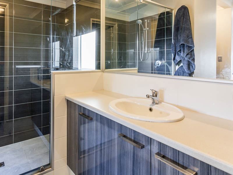 16 Rover Lane, Spearwood WA 6163