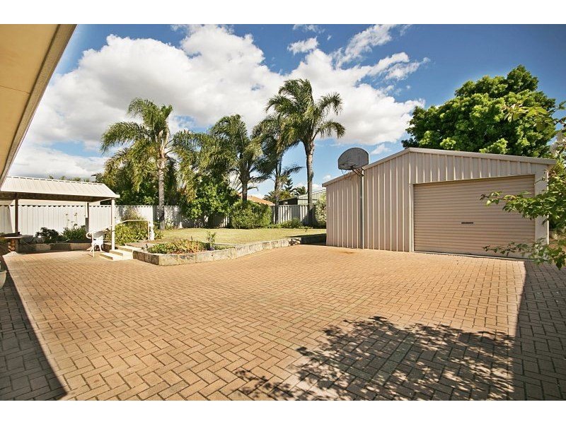 4 Ivankovich Avenue, Beeliar WA 6164