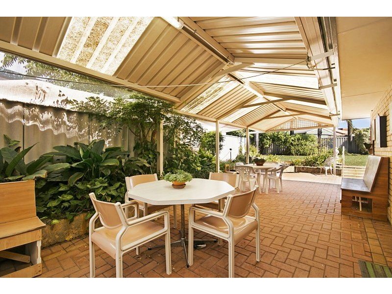 4 Ivankovich Avenue, Beeliar WA 6164