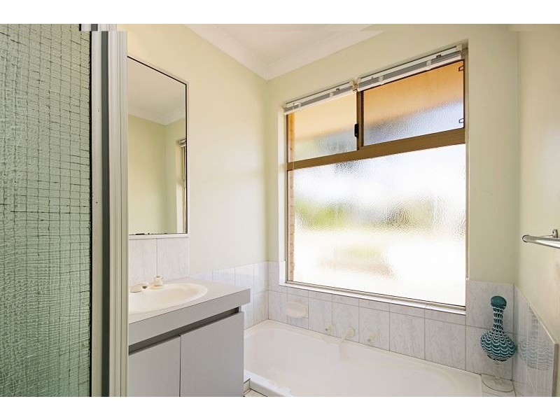 4 Ivankovich Avenue, Beeliar WA 6164