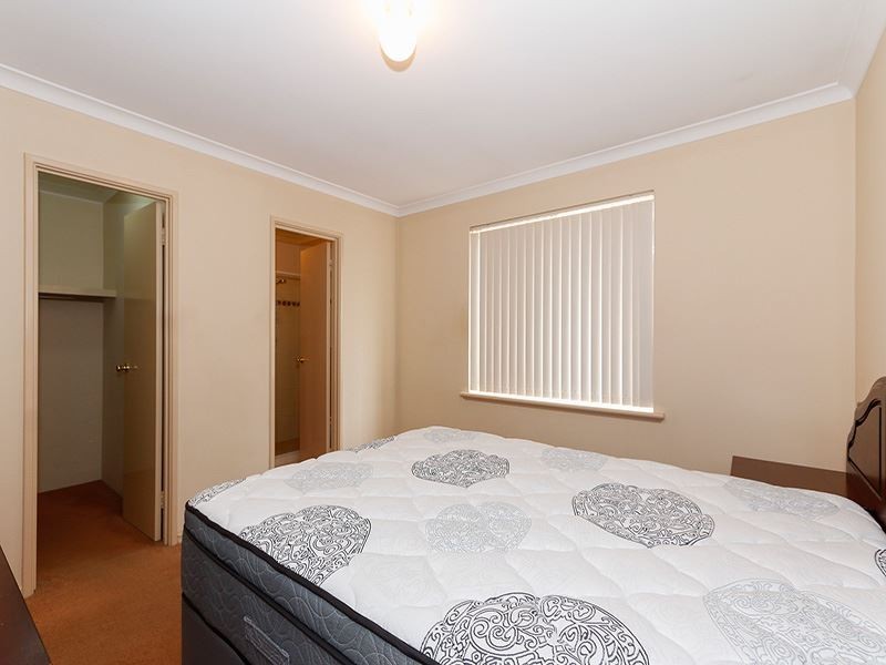 1/1 Azolla Court, Coogee WA 6166