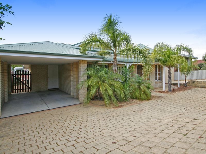 296 Hamilton Road, Coogee WA 6166