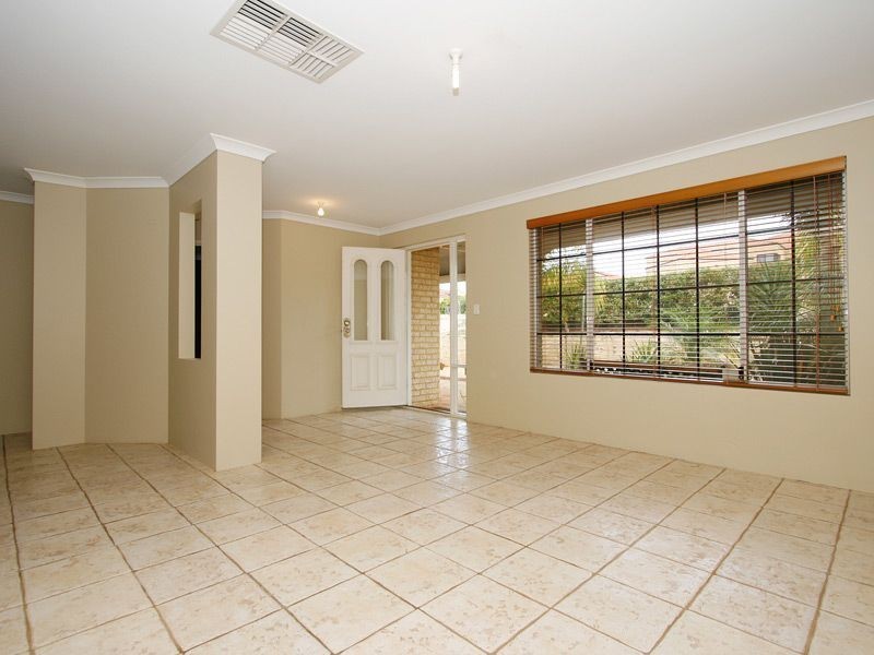 296 Hamilton Road, Coogee WA 6166