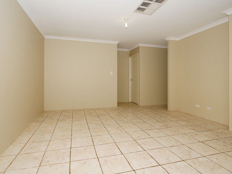 296 Hamilton Road, Coogee WA 6166