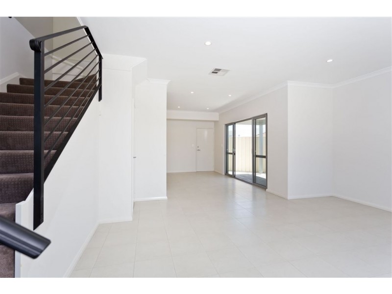 54 Tindal Avenue, Yangebup WA 6164