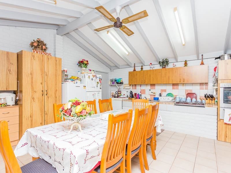 6 Kingsley Close, Spearwood WA 6163