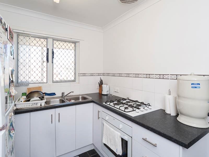 3 Harfleur Place, Hamilton Hill WA 6163