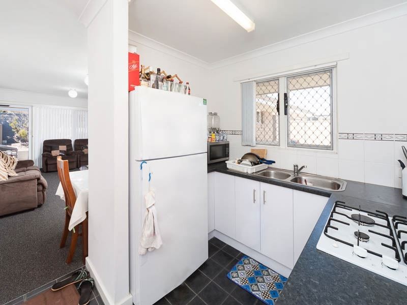 3 Harfleur Place, Hamilton Hill WA 6163