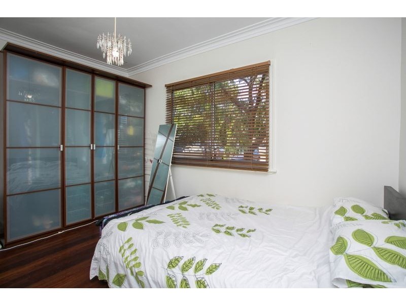 373 South Street, Hilton WA 6163