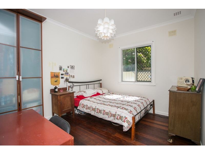 373 South Street, Hilton WA 6163