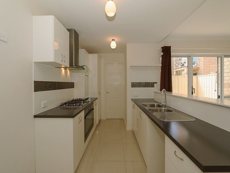 65A Harrison St, Rockingham WA 6168