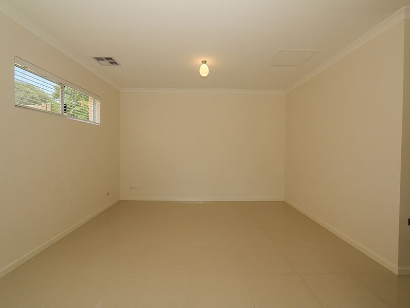 65A Harrison St, Rockingham WA 6168