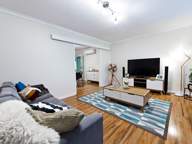 5 Balfern Way, Spearwood WA 6163