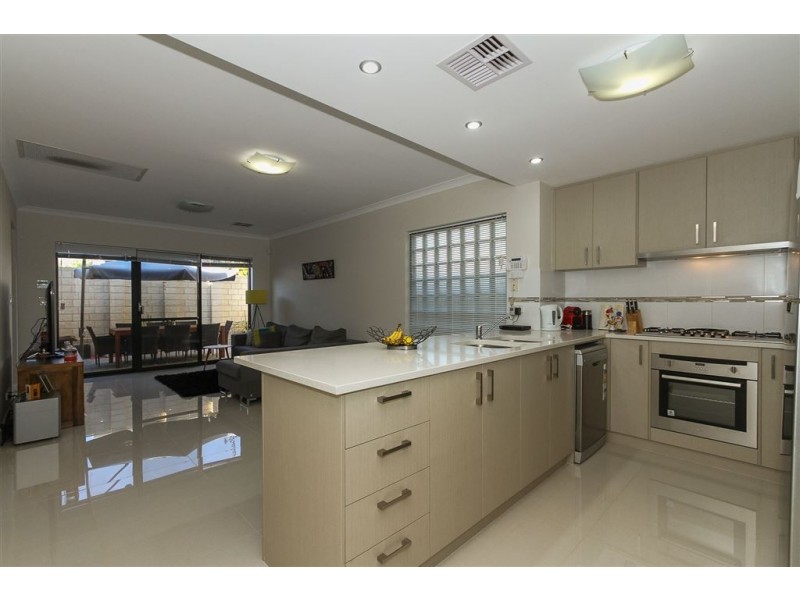 7/2 Reserve Road, Spearwood WA 6163