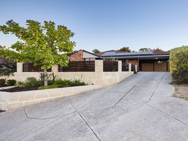 26 Beckett Close, Munster WA 6166