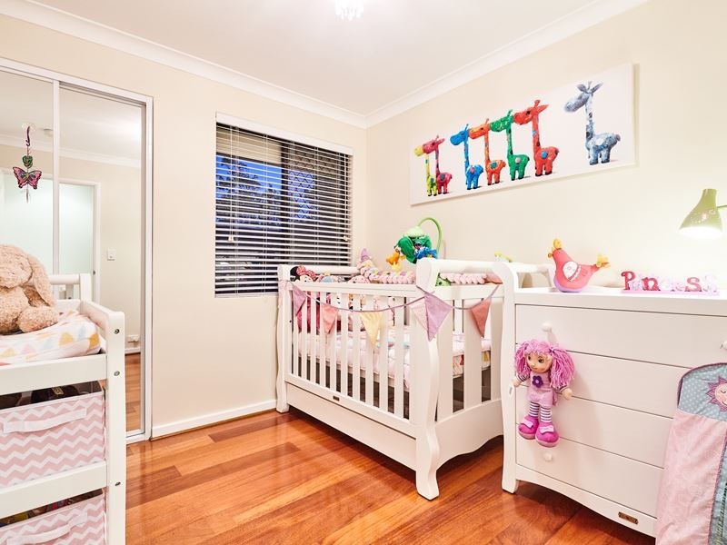 26 Beckett Close, Munster WA 6166