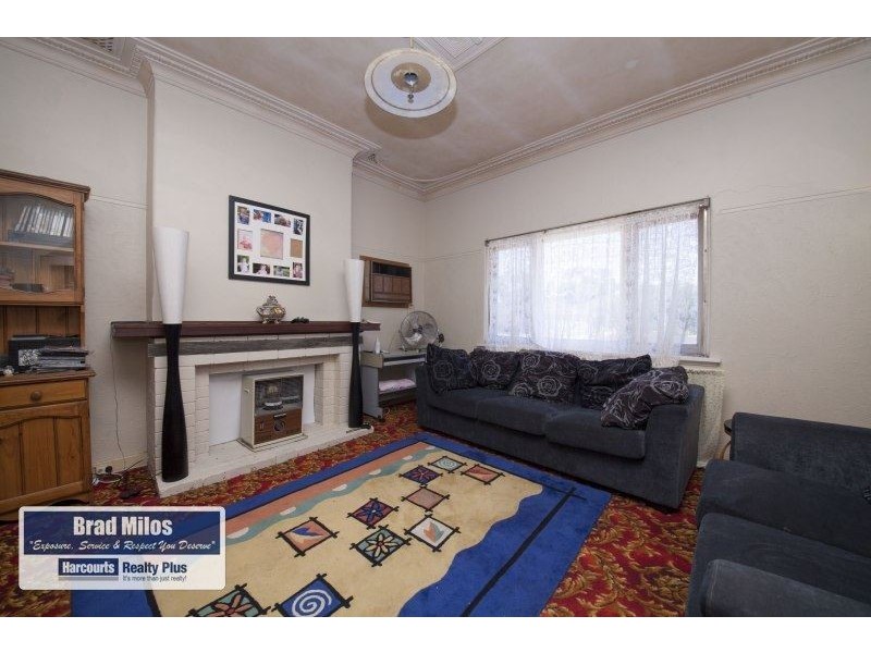 63 Edeline Street, Spearwood WA 6163