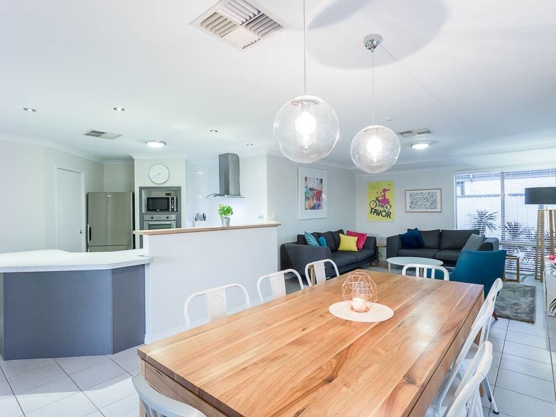 23 Galveston Bend, Success WA 6164