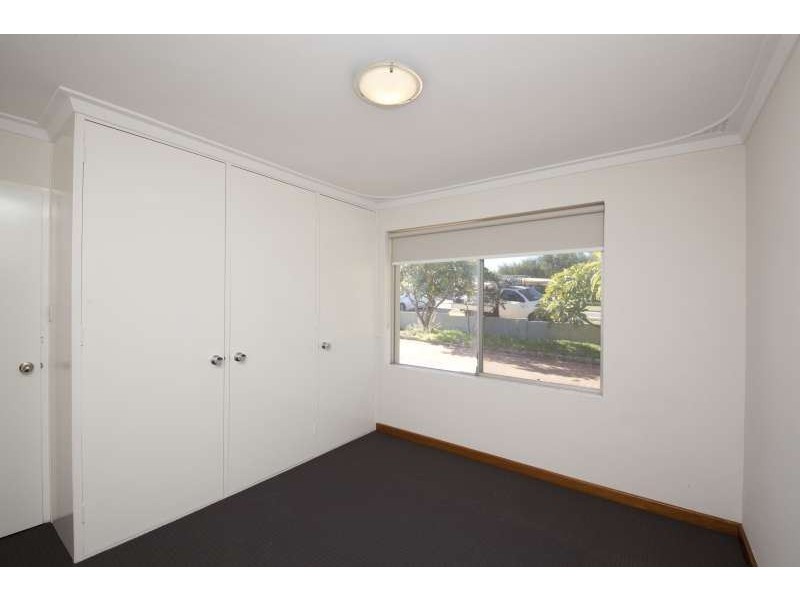 35 Hamilton Road, Hamilton Hill WA 6163