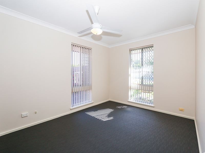 104 Gilbertson Rd, Kardinya WA 6163