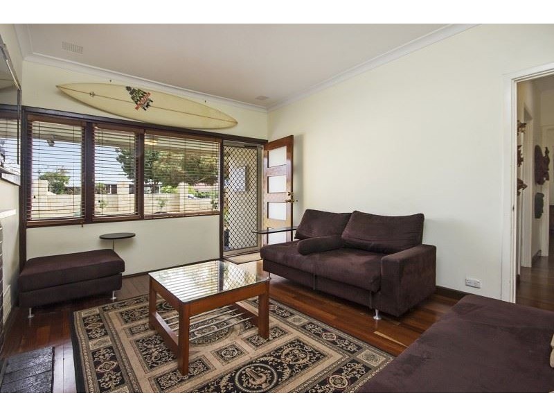 14 Bitton Street, Hamilton Hill WA 6163