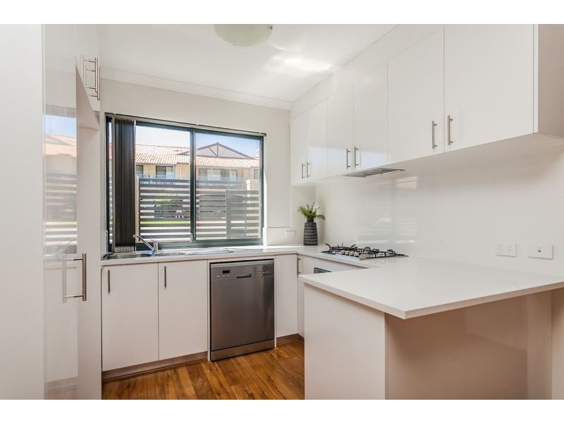 393 Carrington Street, Hamilton Hill WA 6163