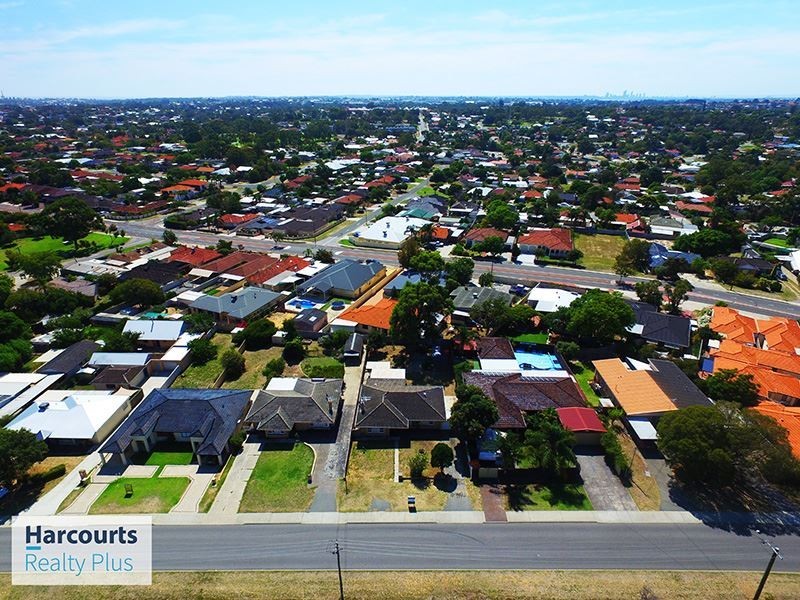 126 Blackwood Avenue, Hamilton Hill WA 6163