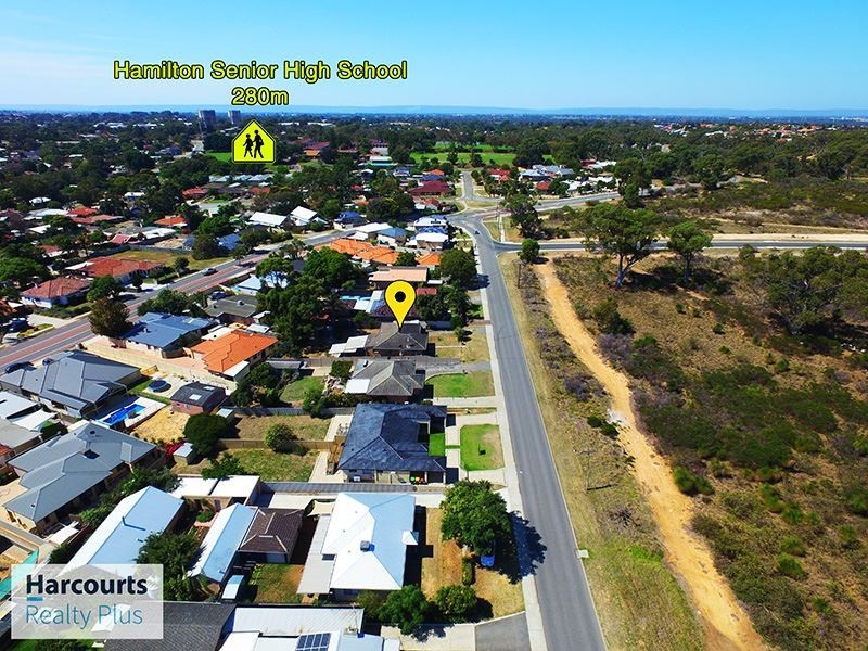 126 Blackwood Avenue, Hamilton Hill WA 6163