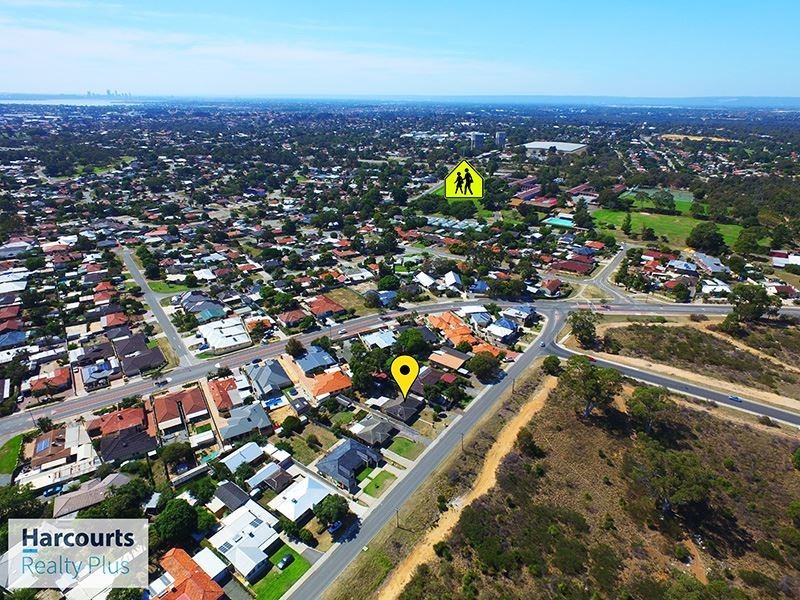 126 Blackwood Avenue, Hamilton Hill WA 6163