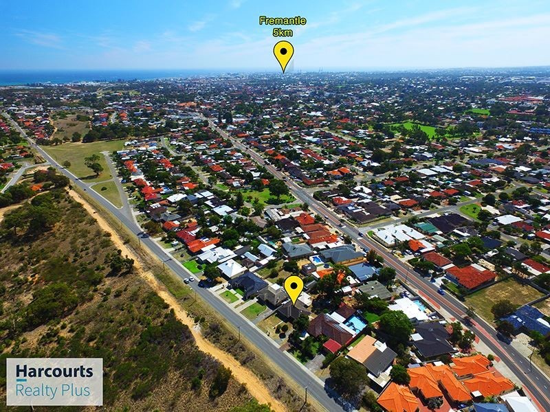 126 Blackwood Avenue, Hamilton Hill WA 6163