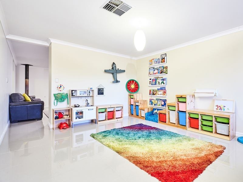 281 Lyon Road, Aubin Grove WA 6164