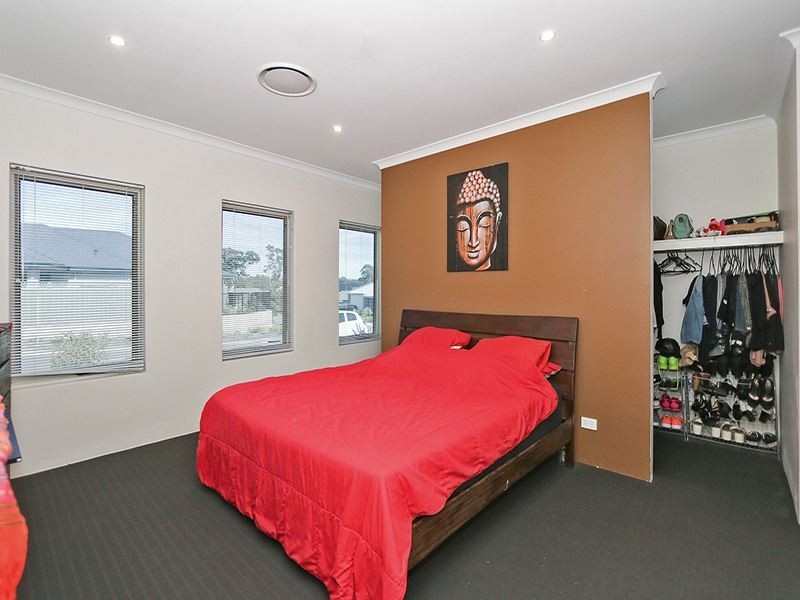 14 Tetbury Way, Wellard WA 6170