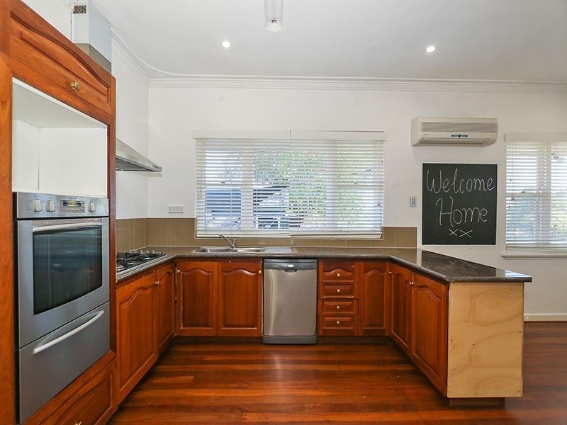 20 Arthur Road, Hamilton Hill WA 6163