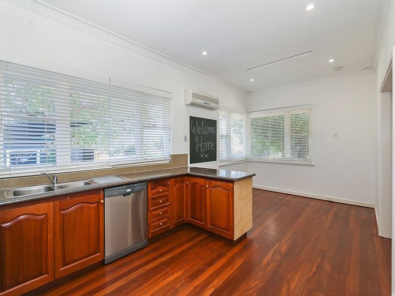 20 Arthur Road, Hamilton Hill WA 6163