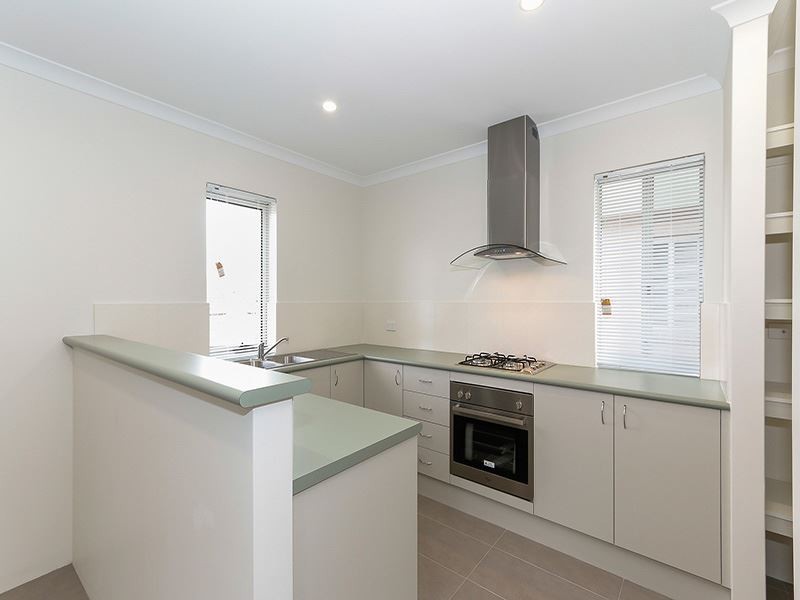 1/35 Glendower Way, Spearwood WA 6163