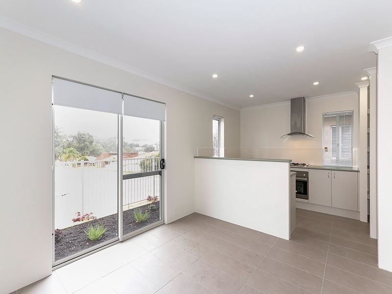 1/35 Glendower Way, Spearwood WA 6163