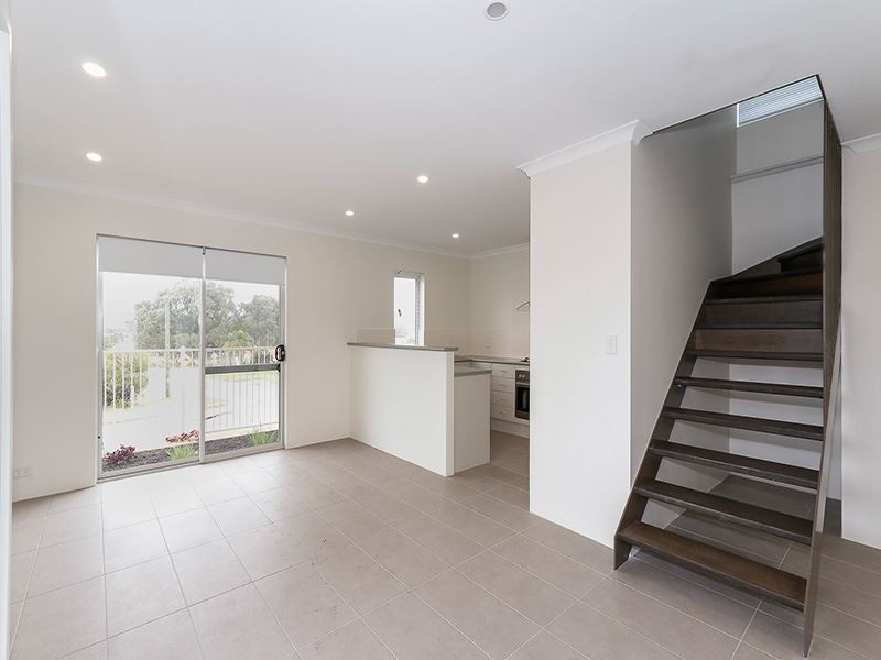 1/35 Glendower Way, Spearwood WA 6163