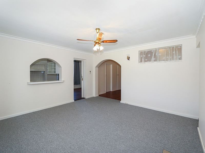 30 Ivermey Rd, Hamilton Hill WA 6163