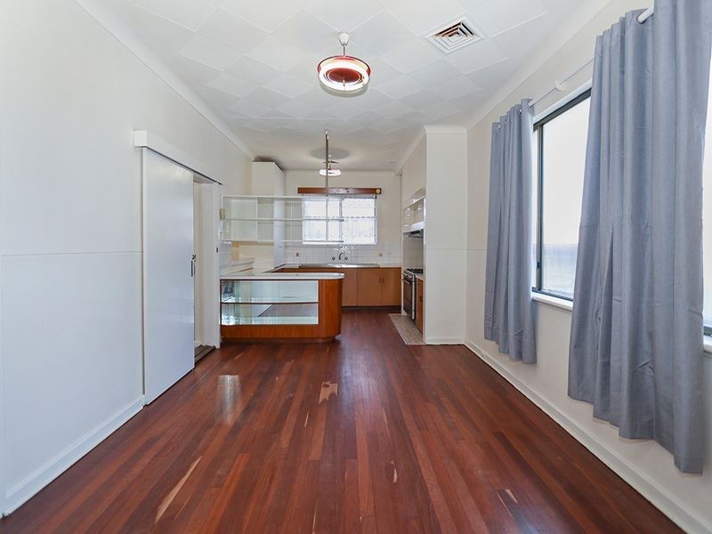 30 Ivermey Rd, Hamilton Hill WA 6163