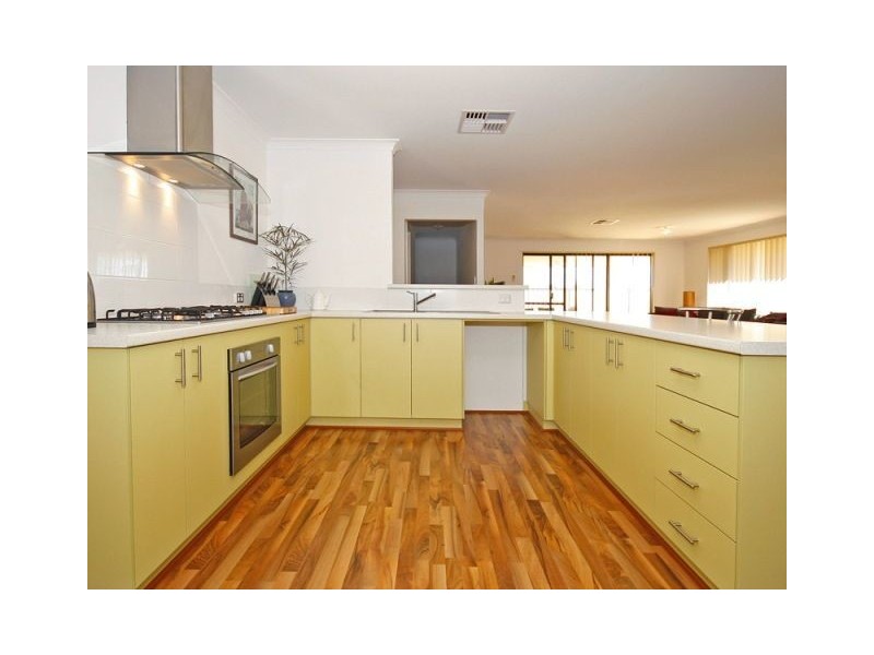 35 L’Aquila circle, Beeliar WA 6164