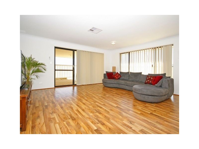 35 L’Aquila circle, Beeliar WA 6164