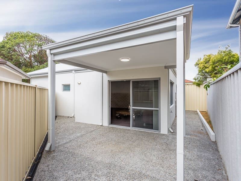 9A Bromley Road, Hilton WA 6163
